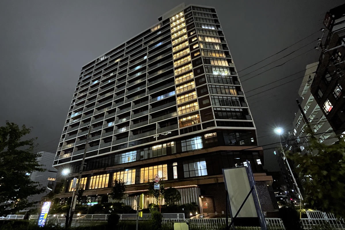 ブランズ横浜エントランス